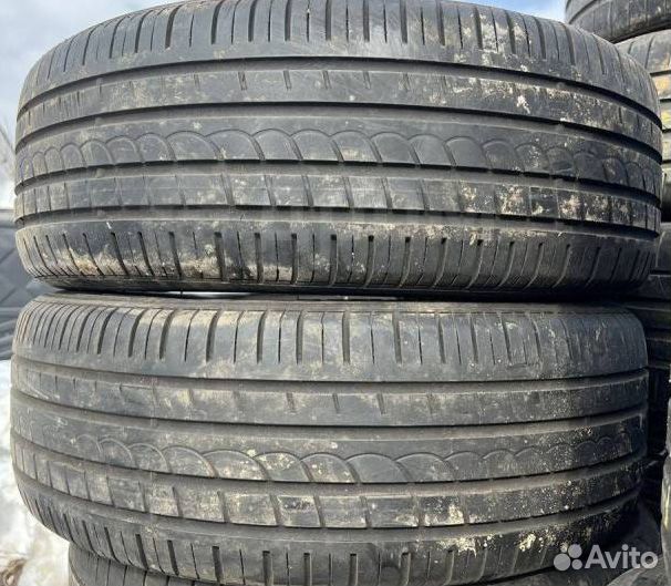 Pirelli P Zero Rosso 235/35 R19