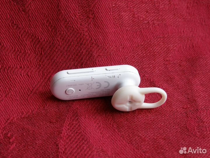 Безпроводная гарнитура Sony + Power Bank