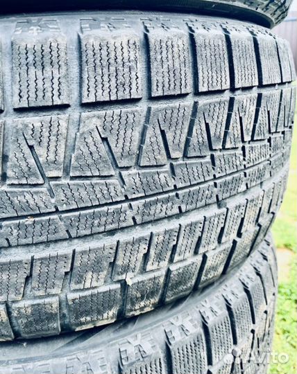 Bridgestone Blizzak Revo GZ 245/50 R18
