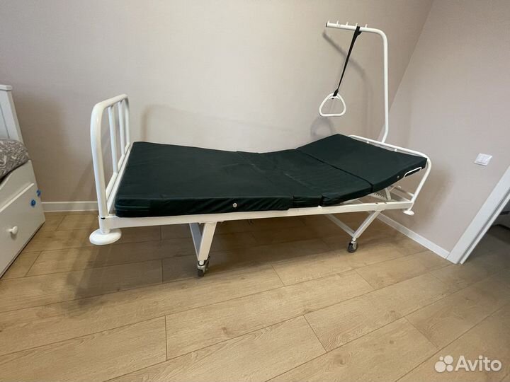 Медицинская кровать с доставкой
