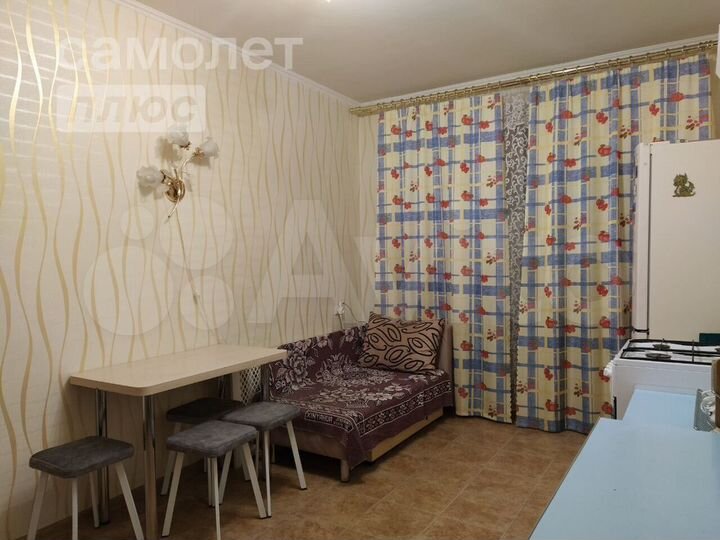 3-к. квартира, 109 м², 5/5 эт.