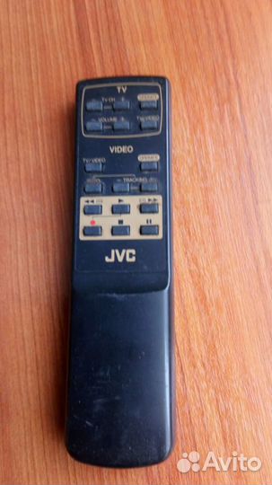 Видеомагнитофон jvc