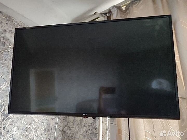 Телевизор LG (43UJ631V-ZA)