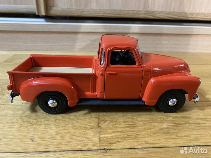 Модель Chevrolet Pickup 1:25