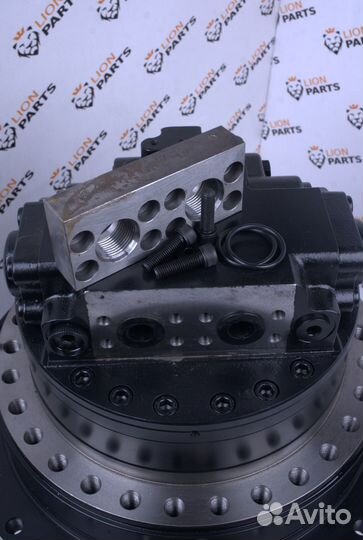 Редуктор с гидромотором case 210