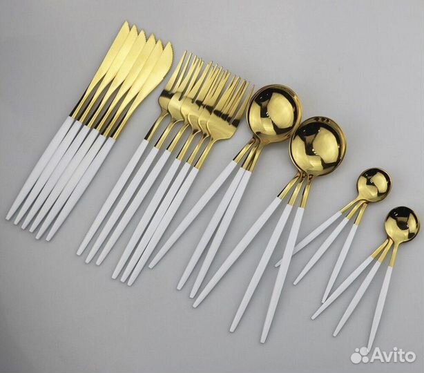 Наборы столовых приборов новые