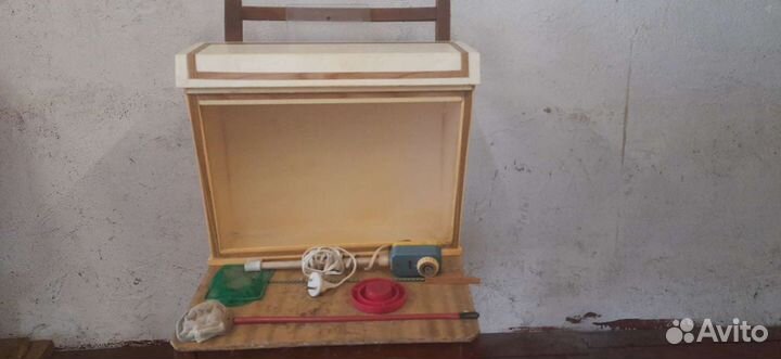 Аквариум настенный