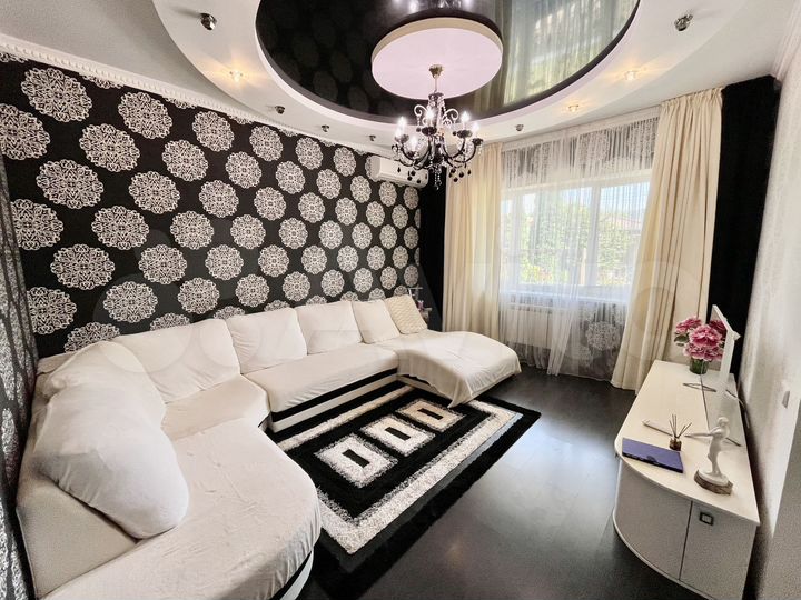 Дом 265 м² на участке 5,7 сот.