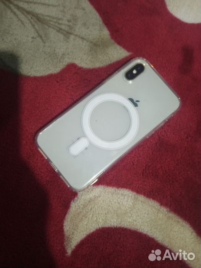 Телефон iPhone X/64gb