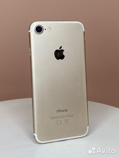 Телефон iPhone 7 32gb