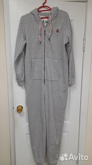 Комбинезон женский теплый р.50-52
