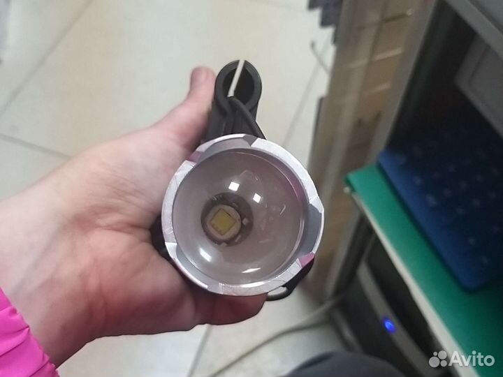 Фонарь подствольный на ружье HQ-398-Т6