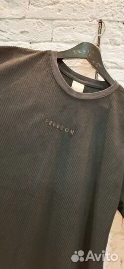 Футболка мужская размер L 48 б/у