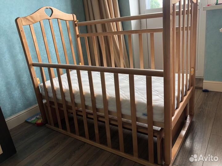 Отдам детскую кровать с ортопедическим матрассом