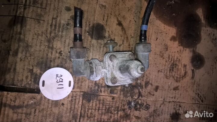 Регулятор давления 5010422740 Renault