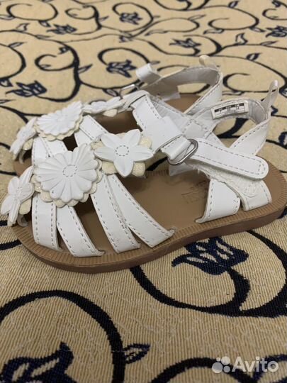 Босоножки для девочки 23 размер