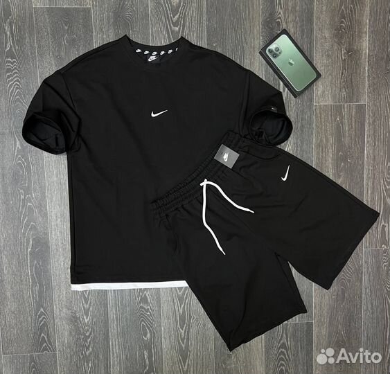 Костюм nike футболка и шорты