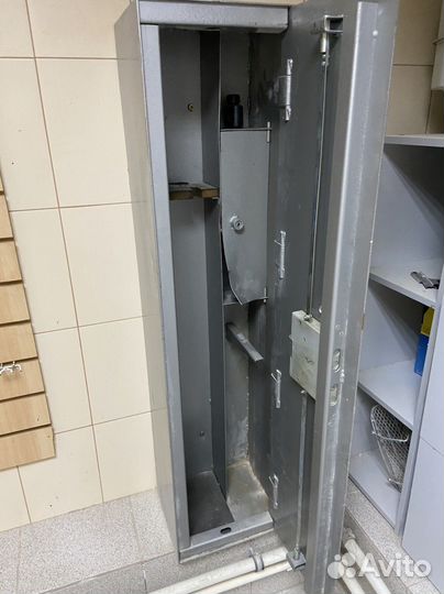 Оружейный сейф бу