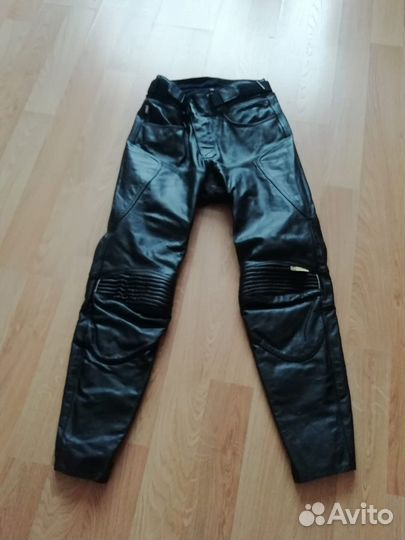 Мотокуртка кожаная мужская