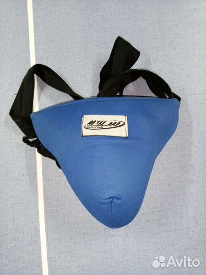 Вратарская ракушка, ловушка,баул, щитки,шлем