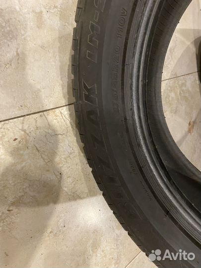 Bridgestone Blizzak LM-25 275/45 R20 110