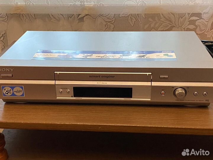 Видеомагнитофон sony