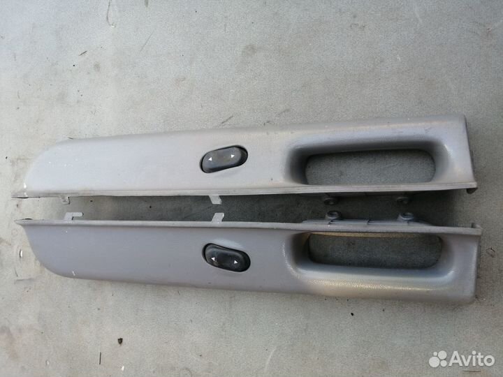 Ручка обшивки двери для Ford America Explorer (U2)