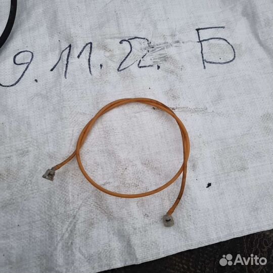 Вакуумный шланг центрального замка двери audi a4b5