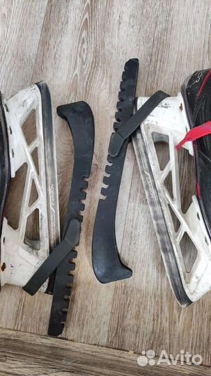 Коньки хоккейные вратарские детские