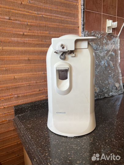 Электроточилка +электрооткрывалка Kenwood CO 600