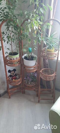 Подставка для цветов напольная деревянная