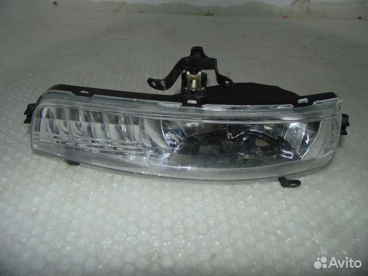 Verna фара противотум правая 2006 hnver06070R