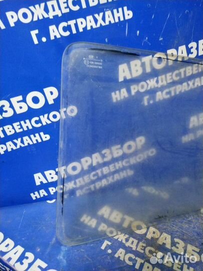 Стекло глухое заднее левое Заз Таврия 1102 хэтчбек