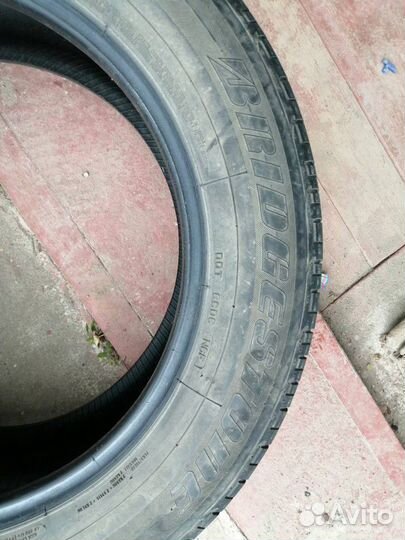 Bridgestone 613V 235/65 R18