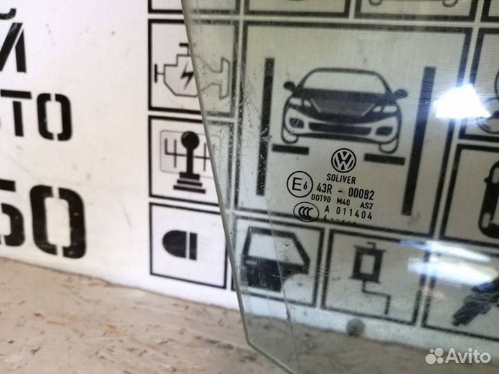 Стекло двери для VW Passat (B6) (Седан)