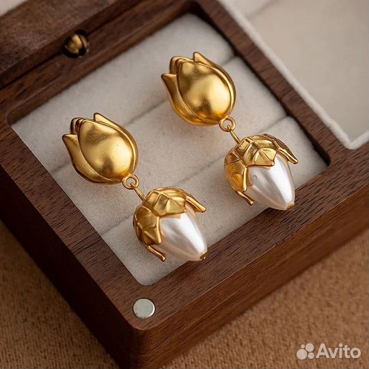 Новые серьги