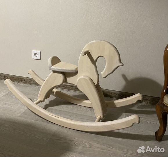 Качалка деревянная лошадка детская