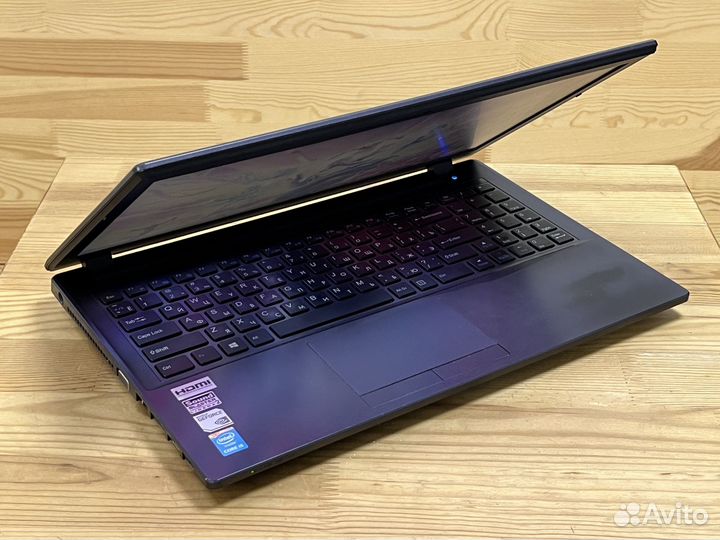 Игровой Ноутбук/i5/8Gb/940M 2Gb/SSD 256Gb
