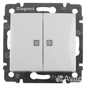 Выключатель двухклавишный Legrand Valena 2кл с/п
