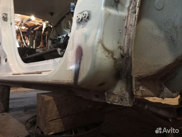 Порог со стойкой Renault kaptur Рено Каптур