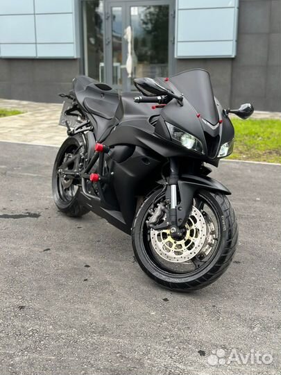 Honda cbr 600 rr