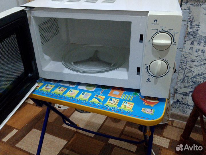 Микроволновая печь supra