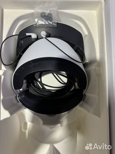 Шлем виртуальной реальности PlayStation VR 2