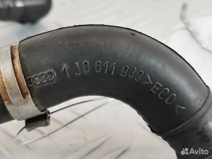 Трубка вакуумная Volkswagen Golf 3 2000