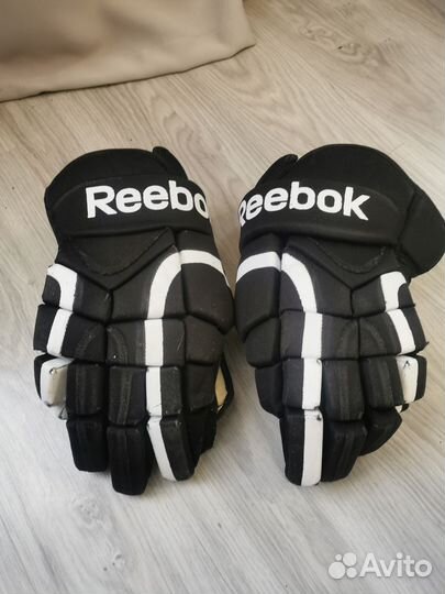 Краги хоккейные