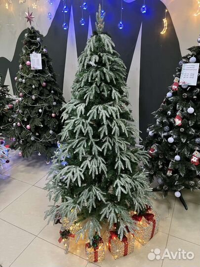 Елка искусственная