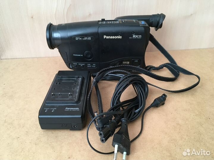 Видеокамера Panasonic NV-RX11EN