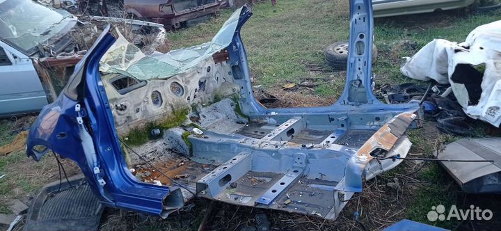 Кузов по частям Mazda Demio de