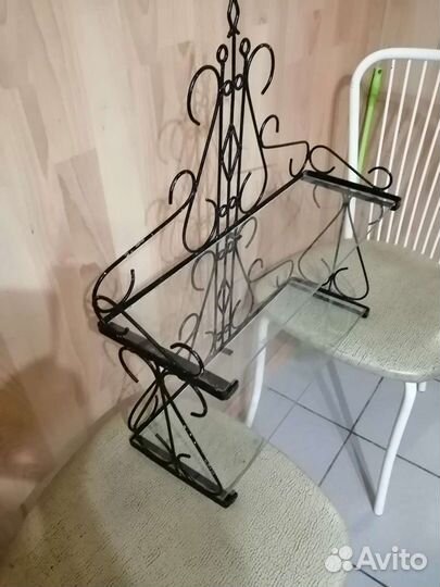 Полка кованая настенная подвесная металл+стекло