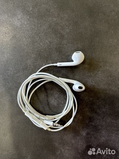 Наушники apple